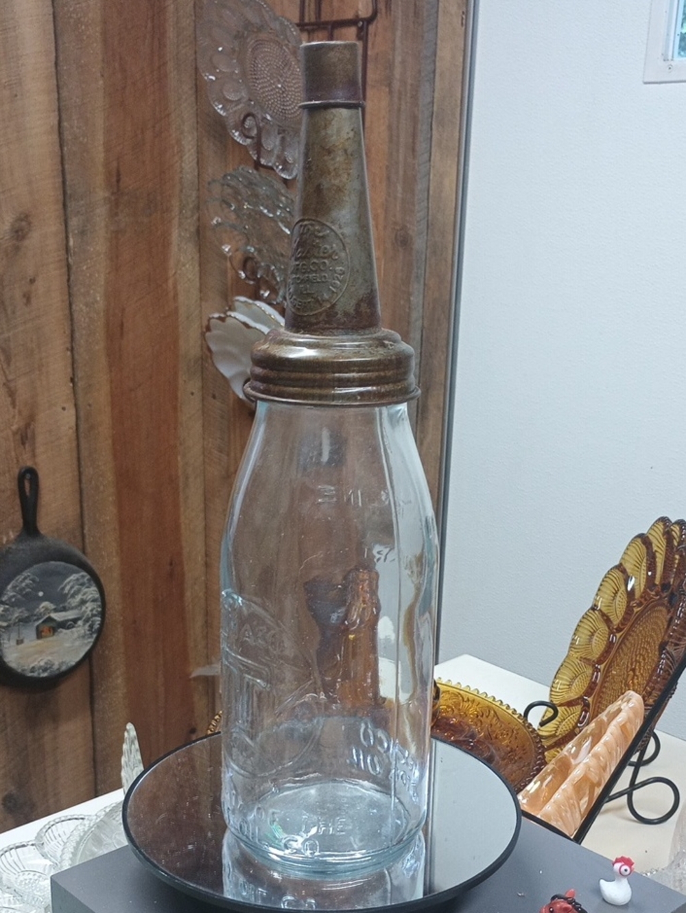 Texaco Embossed Antique-Style Clear Glass Quart Oil Bottle wit Metal Fill Spout